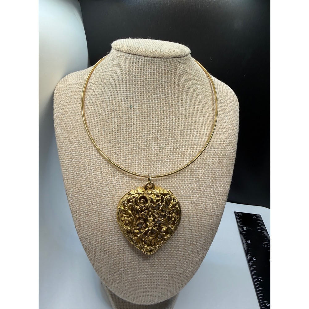 Vintage Gold Tone Omega Chain Filigree Heart Pendant Necklace Statement Jewelry